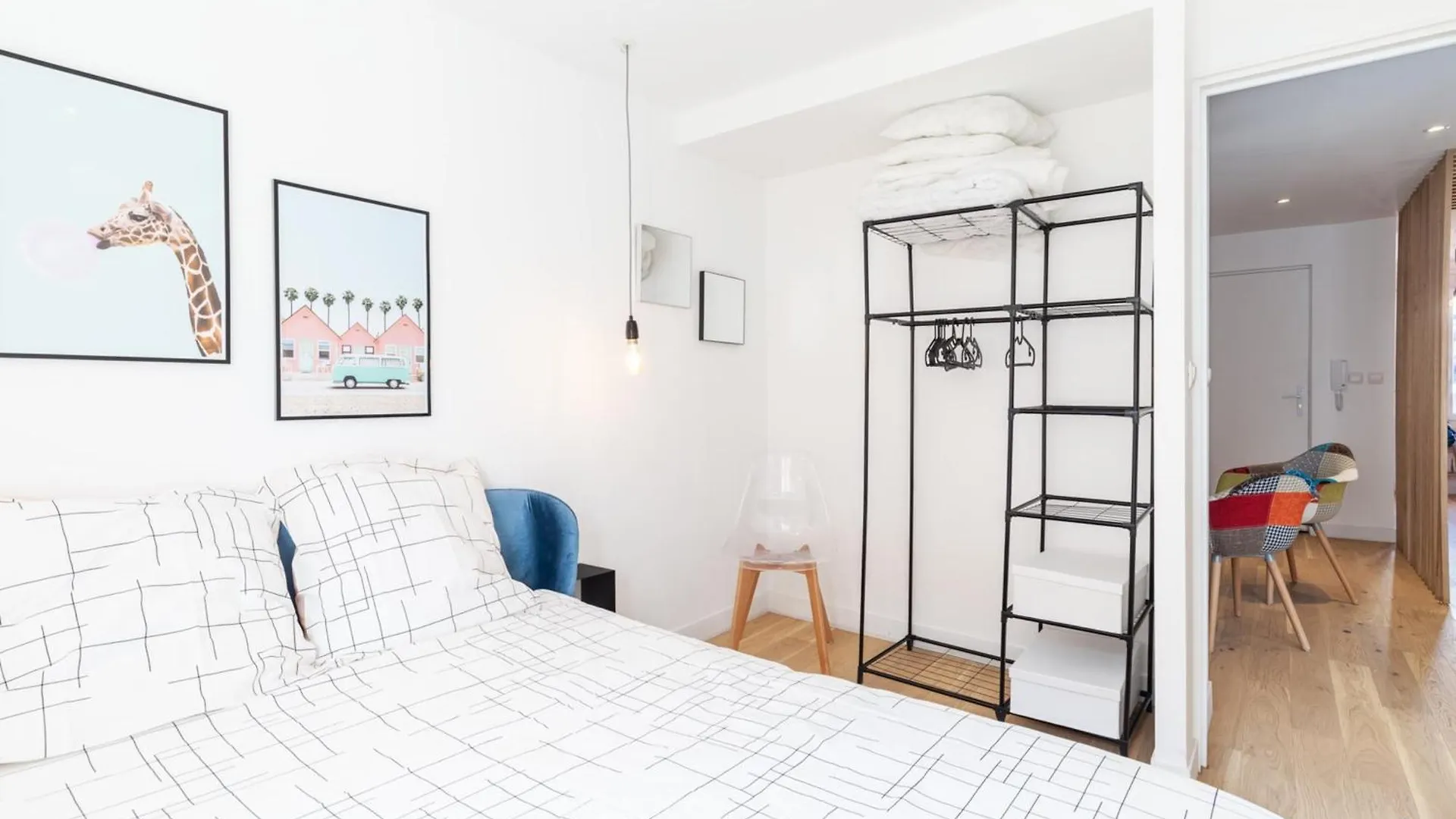 Renovated T3 With Terrace And Ac Extreme Center - Air Rental Marselha 0*,